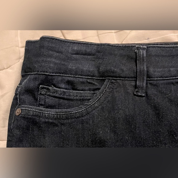 NWT Liz Claiborne Sara Slim Leg Mid-Rise Jeans - size 20W - Picture 7 of 8